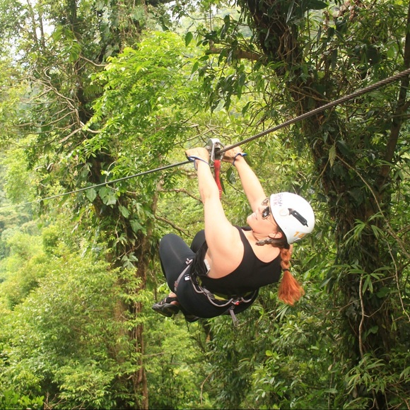 Meet your Posher, Courtney - Picture 7 of 8